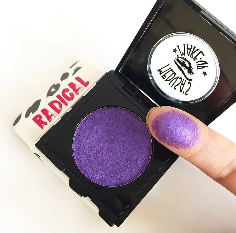 Medusasmakeup Totally Baked Eyeshadow - Radical 2 Medusasmakeup Totally Baked Eyeshadow - Radical
