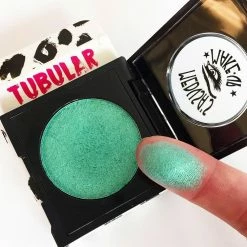 Medusasmakeup Totally Baked Eyeshadow - Tubular
